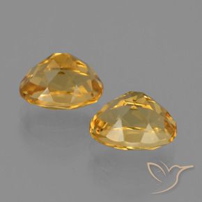 Shop natural 4.13ct 薄いオレンジゴールド シトリン gems, 楕円形, from ブラジル at GemSelect. In stock, global shipping!