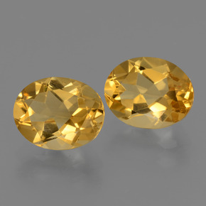 4.98カラットの天然ダークゴールデンシトリン（10.1×8.1 mm・オーバルカット）