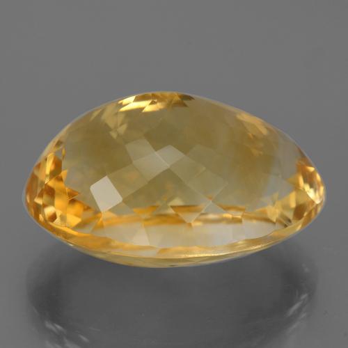 24.63カラットの天然ミディアムダークゴールデンシトリン（21.6×15.9 mm・オーバルカット）