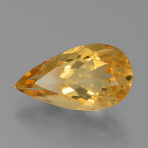 7.46カラットの天然ダークゴールデンシトリン（18.7×10.1 mm・洋梨の形）