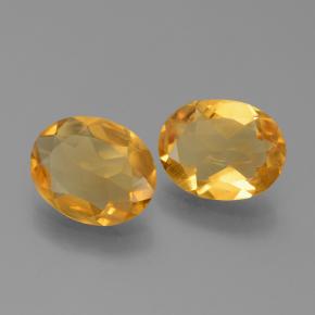 4.75カラットの天然ミディアム薄いオレンジゴールドシトリン（9.9×8 mm・オーバルカット）