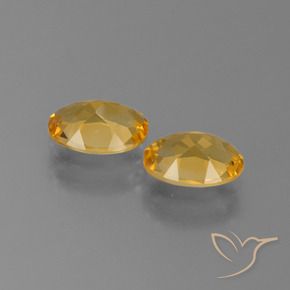 1.92カラットの天然ミディアムダークゴールデンシトリン（7.9×6 mm・オーバルカット）