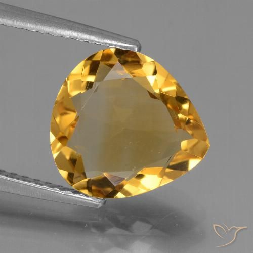 2.95ct 天然 ミディアムダークゴールデン シトリン, 洋梨の形, VVS