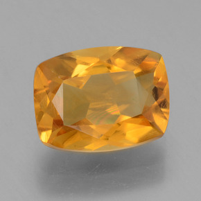 1.94カラットの天然ダークオレンジシトリン（9.1×7 mm・クッションカット）