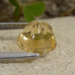 2.23カラットの天然薄いゴールドシトリン、フラワーカット、透明