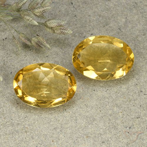 Shop natural 8.15ct ミディアムゴールデン シトリン gems, 楕円形, from ブラジル at GemSelect. In stock, global shipping!