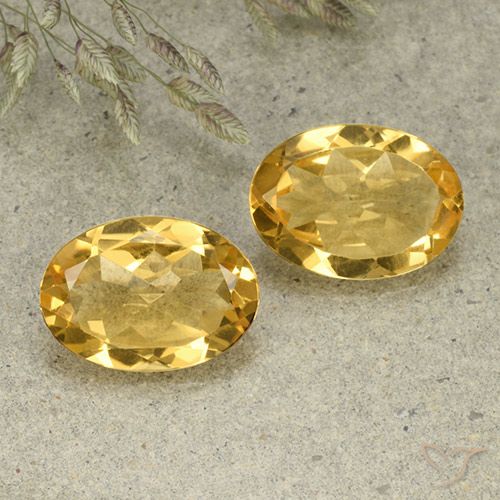 Shop natural 8.96ct ミディアム薄いゴールデン シトリン gems, 楕円形, from ブラジル at GemSelect. In stock, global shipping!