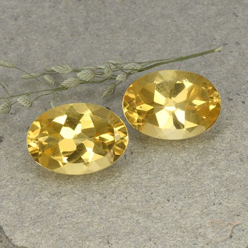 Shop natural 10.99ct ミディアムゴールデン シトリン gems, 楕円形, from ブラジル at GemSelect. In stock, global shipping!