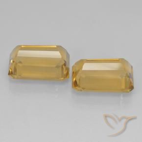 Shop natural 15.32ct 濃いゴールデンオレンジ シトリン gems, 八角形 / エメラルドカット, from ブラジル at GemSelect. In stock, global shipping!