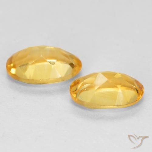 Shop natural 0.75ct ミディアム薄いオレンジゴールド シトリン gems, 楕円形, from ブラジル at GemSelect. In stock, global shipping!