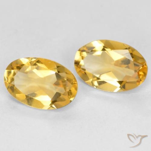 Shop natural 0.68ct ミディアムゴールデン シトリン gems, 楕円形, from ブラジル at GemSelect. In stock, global shipping!