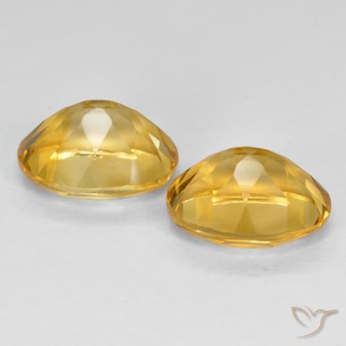 Shop natural 3.65ct ミディアムゴールデン シトリン gems, 楕円形, from ブラジル at GemSelect. In stock, global shipping!