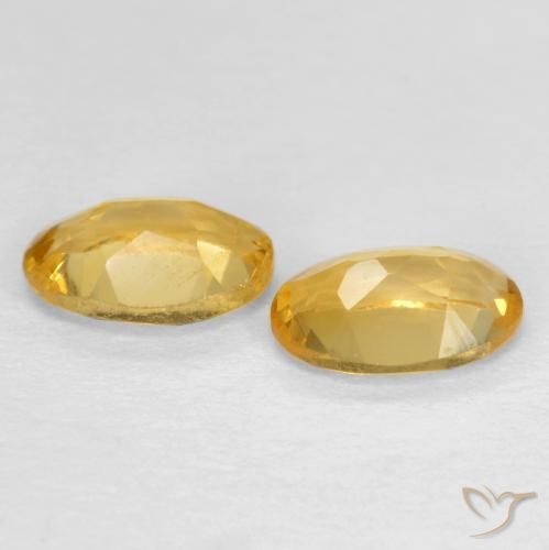 Shop natural 0.74ct ゴールド シトリン gems, 楕円形, from ブラジル at GemSelect. In stock, global shipping!