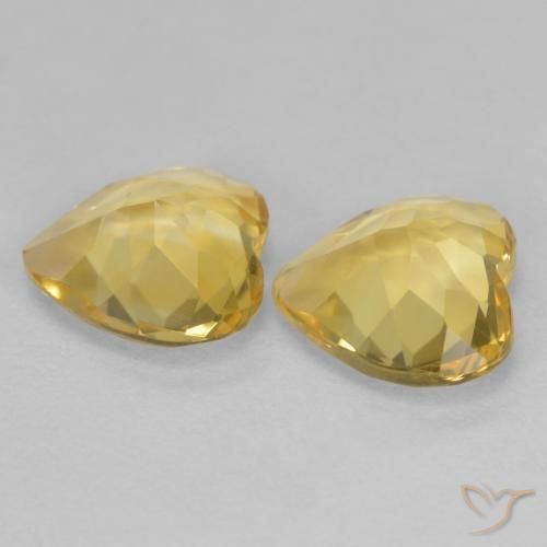 Shop natural 2.02ct 薄いゴールド シトリン gems, 心臓, from ブラジル at GemSelect. In stock, global shipping!