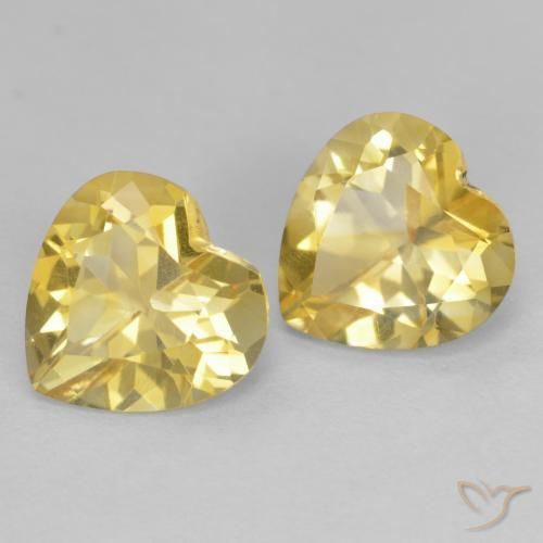 Shop natural 2.16ct 薄いゴールド シトリン gems, 心臓, from ブラジル at GemSelect. In stock, global shipping!