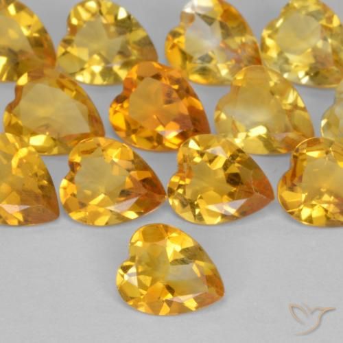 0.44ct 天然 濃いゴールデンオレンジ シトリン, 心臓, VS