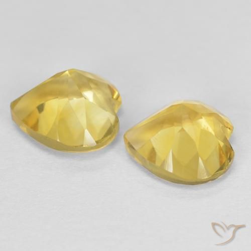 Shop natural 1.37ct ミディアムイエロー シトリン gems, 心臓, from ブラジル at GemSelect. In stock, global shipping!