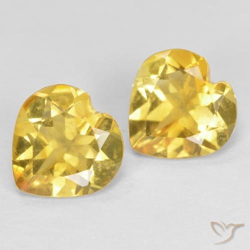 Shop natural 1.15ct ミディアムイエロー シトリン gems, 心臓, from ブラジル at GemSelect. In stock, global shipping!