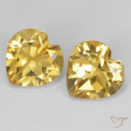 Shop natural 1.33ct ミディアムゴールデン シトリン gems, 心臓, from ブラジル at GemSelect. In stock, global shipping!