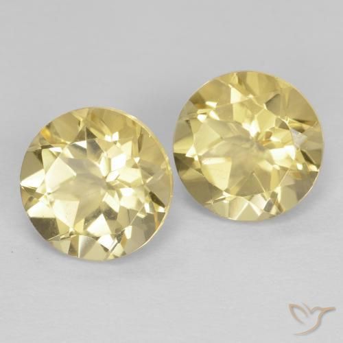 Shop natural 2.53ct ライトイエロー シトリン gems, ラウンド, from ブラジル at GemSelect. In stock, global shipping!