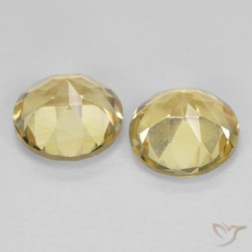Shop natural 2.46ct 非常に薄いディジョンイエロー シトリン gems, ラウンド, from ブラジル at GemSelect. In stock, global shipping!