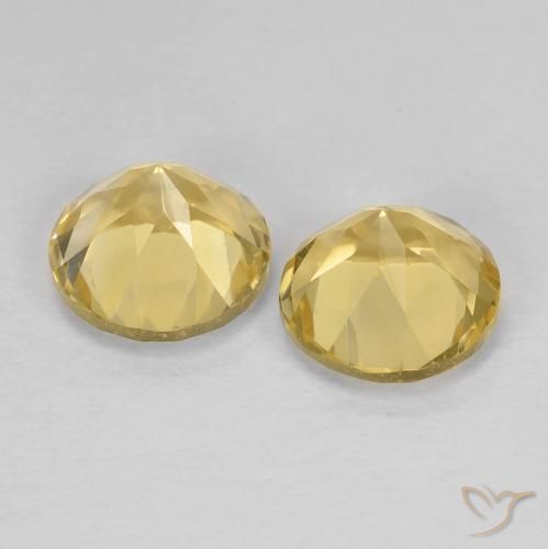 Shop natural 2.52ct ライトイエロー シトリン gems, ラウンド, from ブラジル at GemSelect. In stock, global shipping!