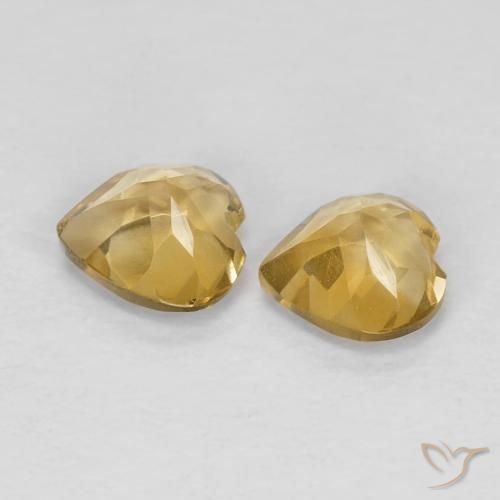 Shop natural 0.83ct ライトゴールド シトリン gems, 心臓, from ブラジル at GemSelect. In stock, global shipping!
