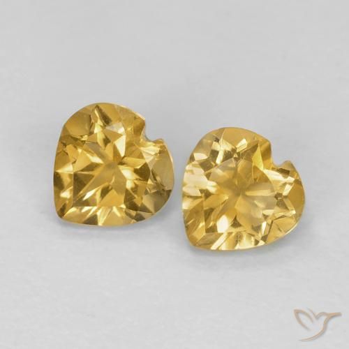 Shop natural 0.79ct ライトゴールド シトリン gems, 心臓, from ブラジル at GemSelect. In stock, global shipping!