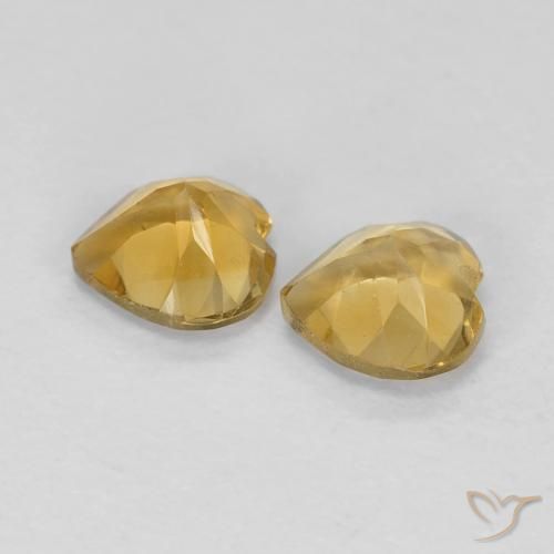 Shop natural 0.79ct ライトゴールド シトリン gems, 心臓, from ブラジル at GemSelect. In stock, global shipping!