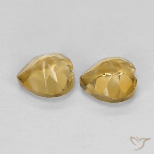 Shop natural 0.97ct ライトゴールド シトリン gems, 心臓, from ブラジル at GemSelect. In stock, global shipping!