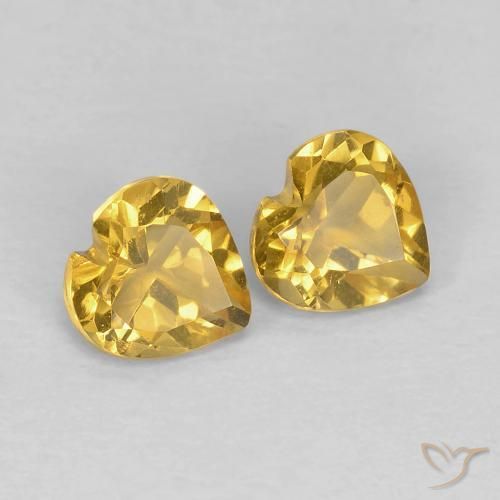 Shop natural 0.84ct ゴールドオレンジ シトリン gems, 心臓, from ブラジル at GemSelect. In stock, global shipping!