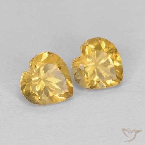 Shop natural 0.89ct ゴールドオレンジ シトリン gems, 心臓, from ブラジル at GemSelect. In stock, global shipping!