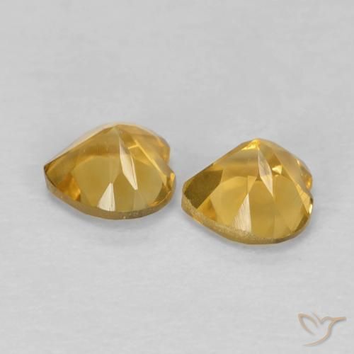 Shop natural 0.89ct ゴールドオレンジ シトリン gems, 心臓, from ブラジル at GemSelect. In stock, global shipping!