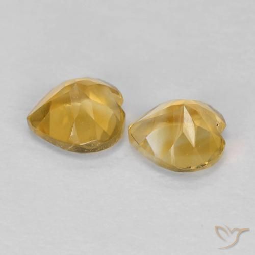 Shop natural 1.00ct ミディアムゴールデン シトリン gems, 心臓, from ブラジル at GemSelect. In stock, global shipping!