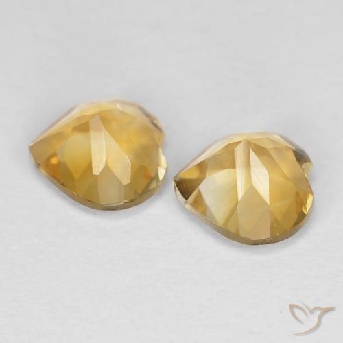 Shop natural 1.38ct 濃いゴールデンオレンジ シトリン gems, 心臓, from ブラジル at GemSelect. In stock, global shipping!