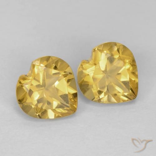 Shop natural 1.53ct ミディアムゴールド シトリン gems, 心臓, from ブラジル at GemSelect. In stock, global shipping!