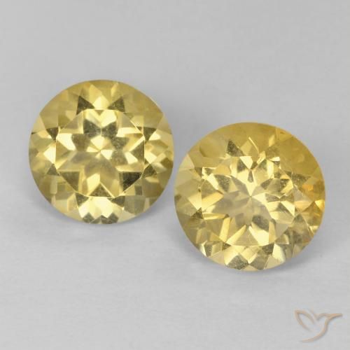 Shop natural 2.39ct ライトイエロー シトリン gems, ラウンド, from ブラジル at GemSelect. In stock, global shipping!