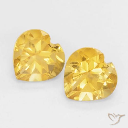 Shop natural 0.90ct トップゴールド シトリン gems, 心臓, from ブラジル at GemSelect. In stock, global shipping!