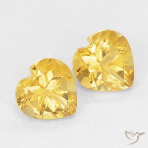 Shop natural 0.90ct トップゴールド シトリン gems, 心臓, from ブラジル at GemSelect. In stock, global shipping!
