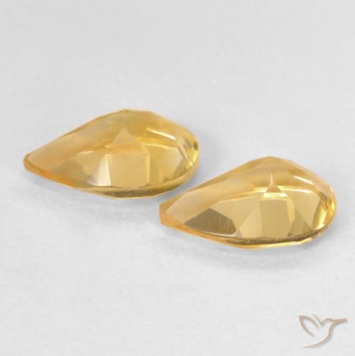 Shop natural 1.12ct 薄いオレンジゴールド シトリン gems, 洋梨の形, from ブラジル at GemSelect. In stock, global shipping!