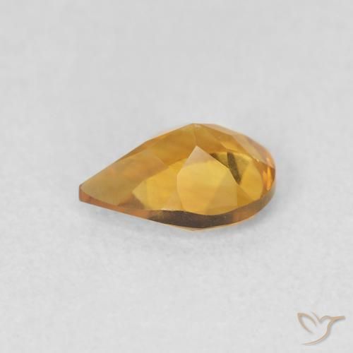 0.60カラットの天然Medium Light-Goldenシトリン、洋梨の形、VVS