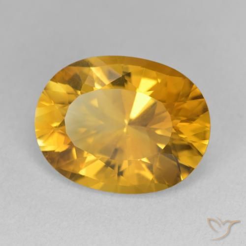 6.35カラットの天然Medium Light-Goldenシトリン、楕円形、VVS-VS