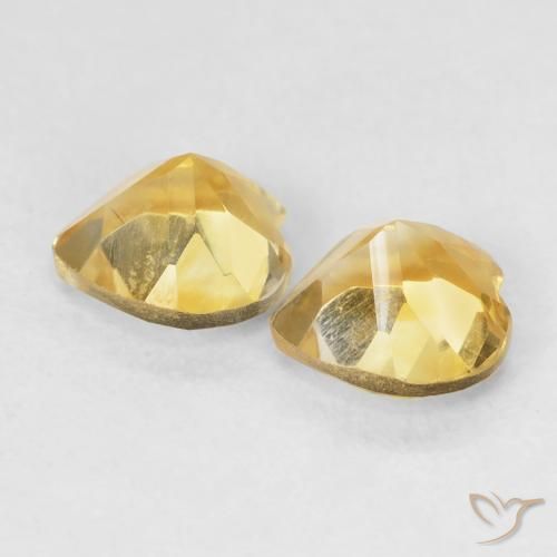 Shop natural 1.41ct ゴールドオレンジ シトリン gems, 心臓, from ブラジル at GemSelect. In stock, global shipping!