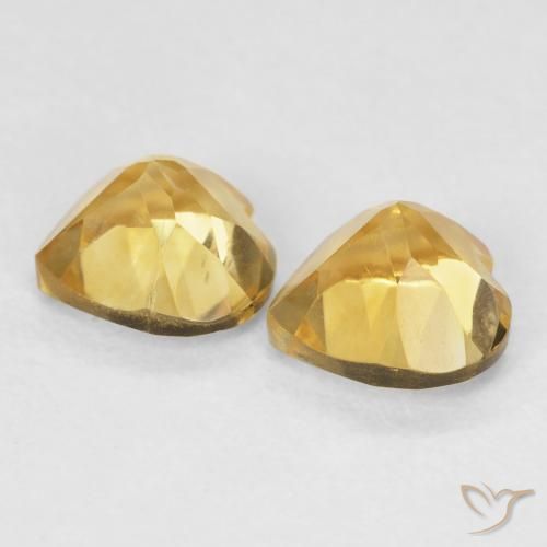 Shop natural 1.51ct ミディアムゴールデン シトリン gems, 心臓, from ブラジル at GemSelect. In stock, global shipping!