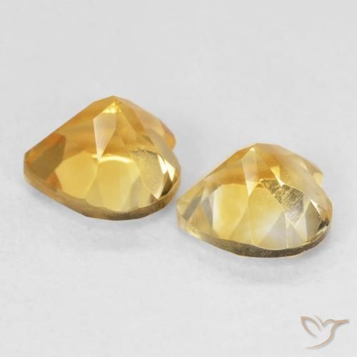 Shop natural 1.52ct ミディアムゴールデン シトリン gems, 心臓, from ブラジル at GemSelect. In stock, global shipping!