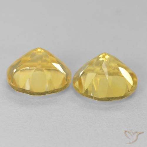 Shop natural 3.64ct トスカーナイエロー シトリン gems, ラウンド, from ブラジル at GemSelect. In stock, global shipping!