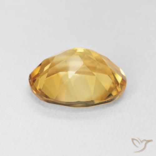3.88カラットの天然Medium Light-Goldenシトリン、楕円形、VVS