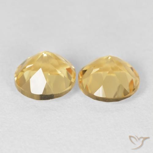 Shop natural 2.72ct 薄いゴールド シトリン gems, ラウンド, from ブラジル at GemSelect. In stock, global shipping!