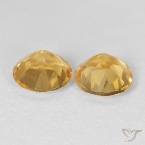 Shop natural 3.33ct ミディアムゴールド シトリン gems, ラウンド, from ブラジル at GemSelect. In stock, global shipping!