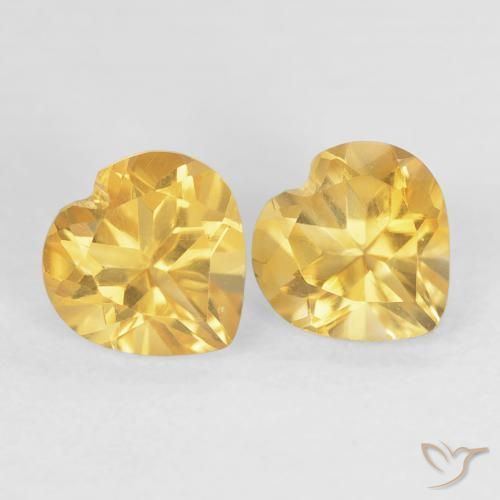 Shop natural 1.49ct 明るいゴールド シトリン gems, 心臓, from ブラジル at GemSelect. In stock, global shipping!